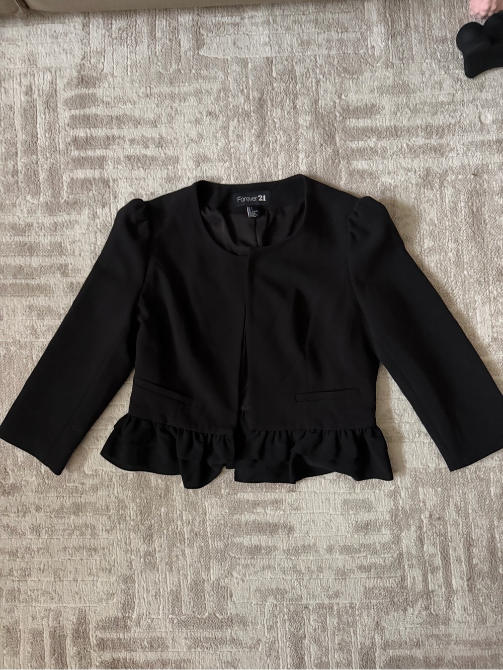 Forever 21 Black Ruffle-Hem Cropped Blazer